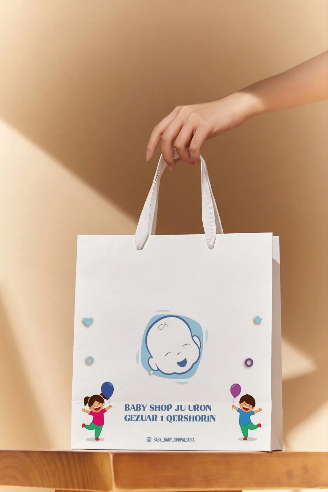 Çantë kartoni e personalizuar për Baby Shop